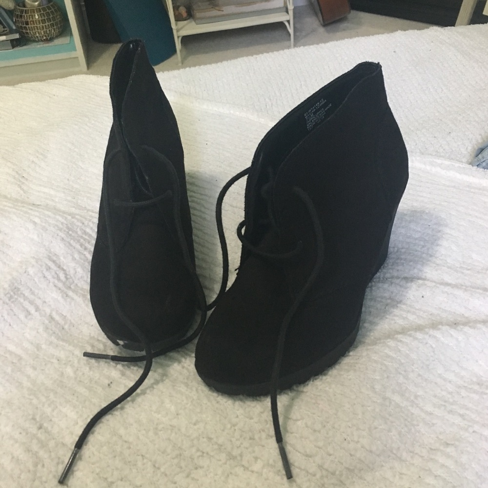 Black Baby Wedge Boots